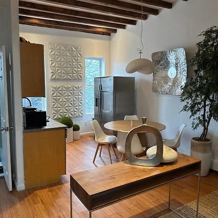 A Dedicated Space To Unwind New York Eksteriør billede