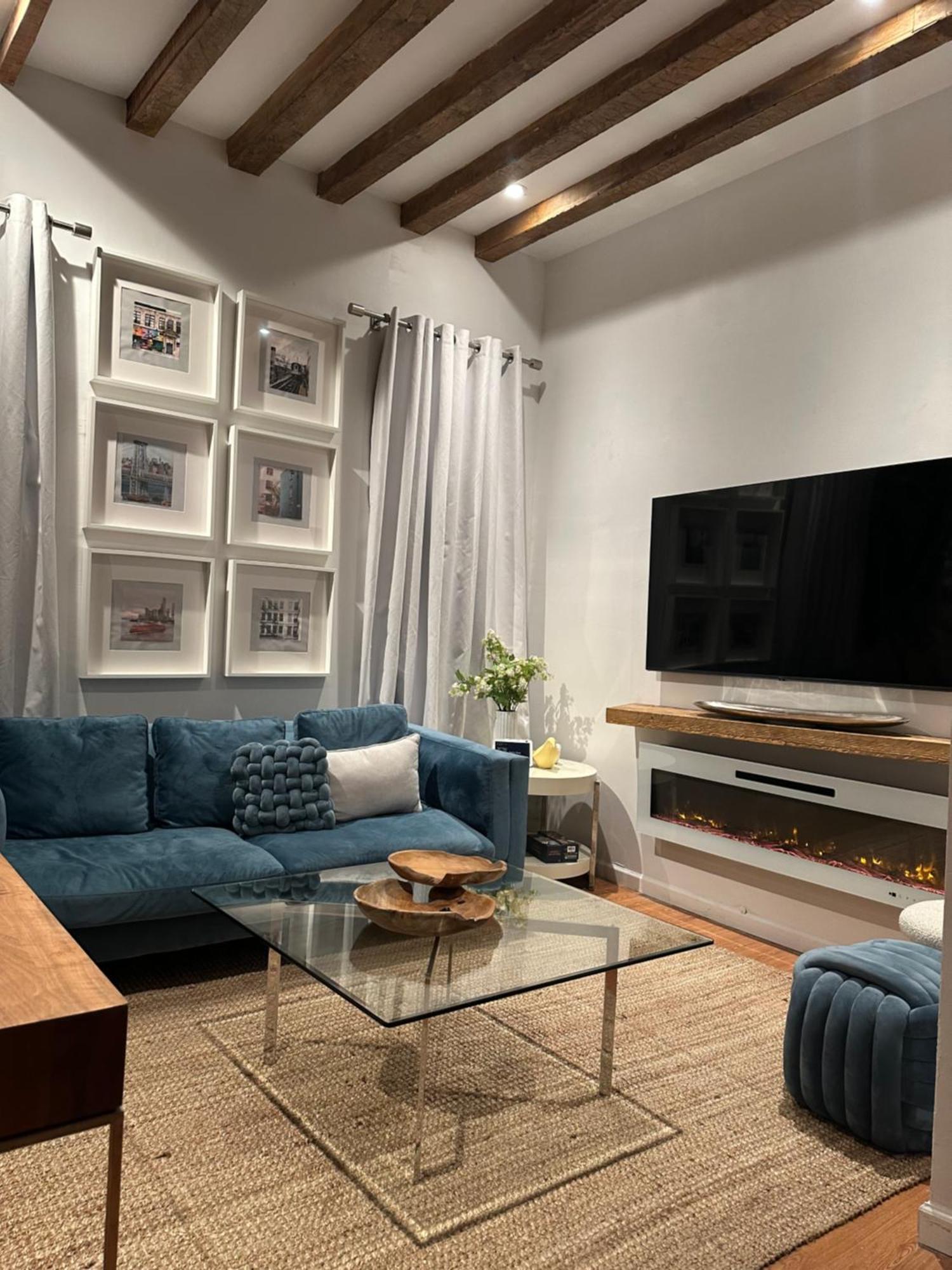 A Dedicated Space To Unwind New York Eksteriør billede